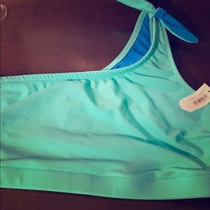 Old Navy Size L Bathing Suit